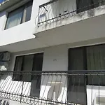 Hostel Papagal Warna