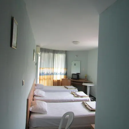 Papagal Albergue *