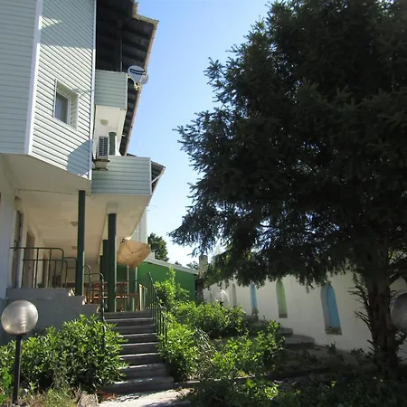 Papagal Hostel Varna