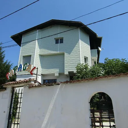 Hostel Papagal Varna