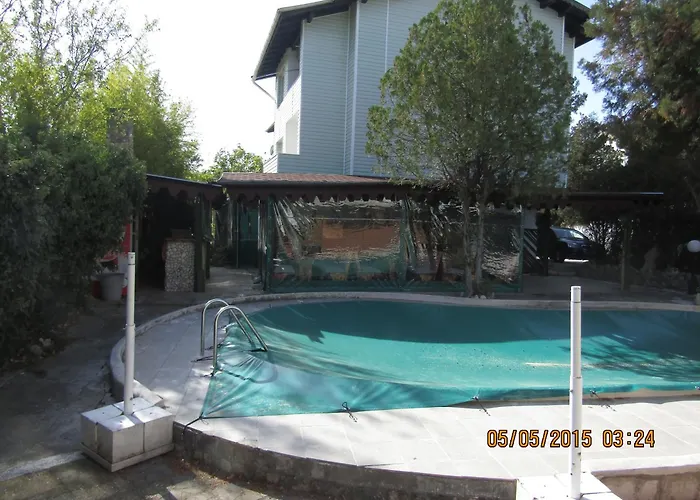 旅馆 Papagal 瓦爾納